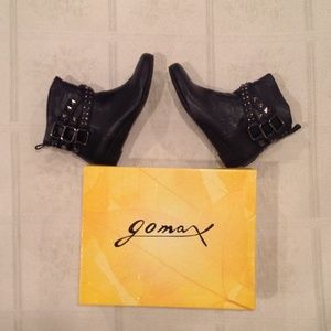 GOMAX ANKLE BOOTS 🆕